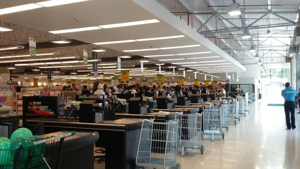 Is It Difficult to Install a Drop Ceiling and Related Ceiling Solutions?