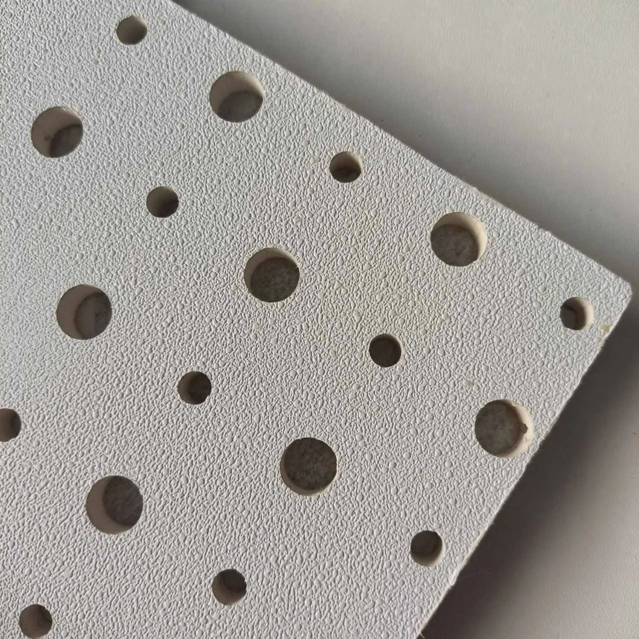 12mm perforated acoustic gypsum board nrc